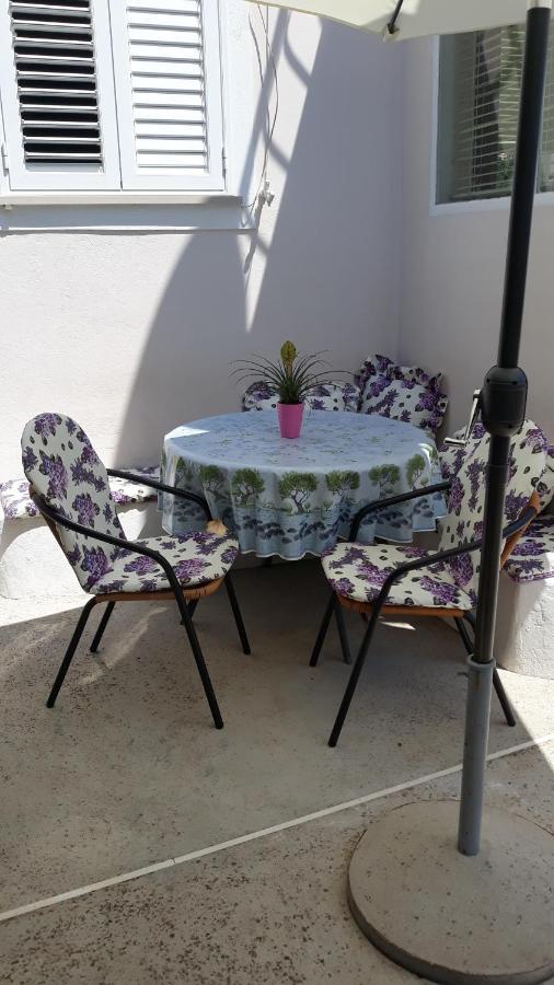 Mini Apartment Petra - Rooms Purple & Green With Kitchen And Garden Dubrovnik Luaran gambar
