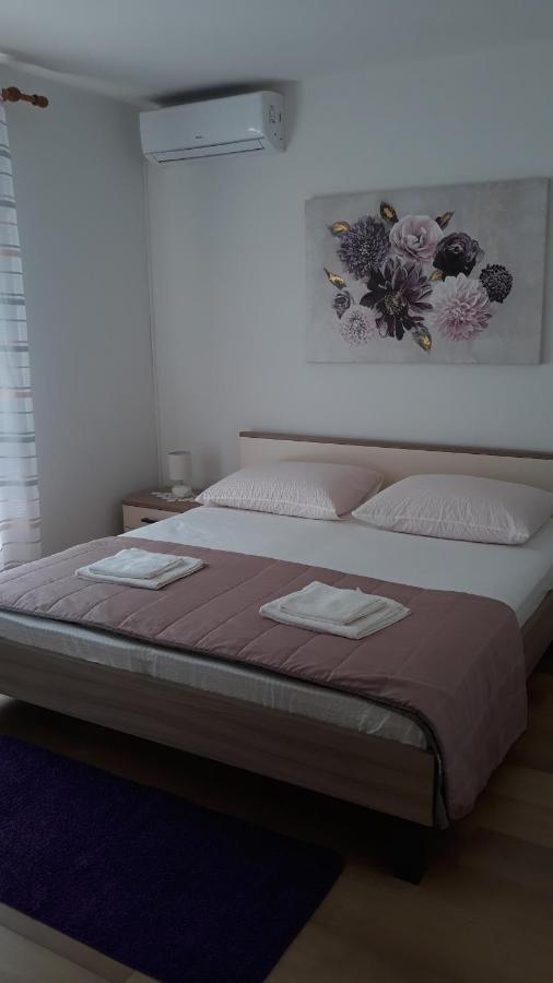 Mini Apartment Petra - Rooms Purple & Green With Kitchen And Garden Dubrovnik Luaran gambar