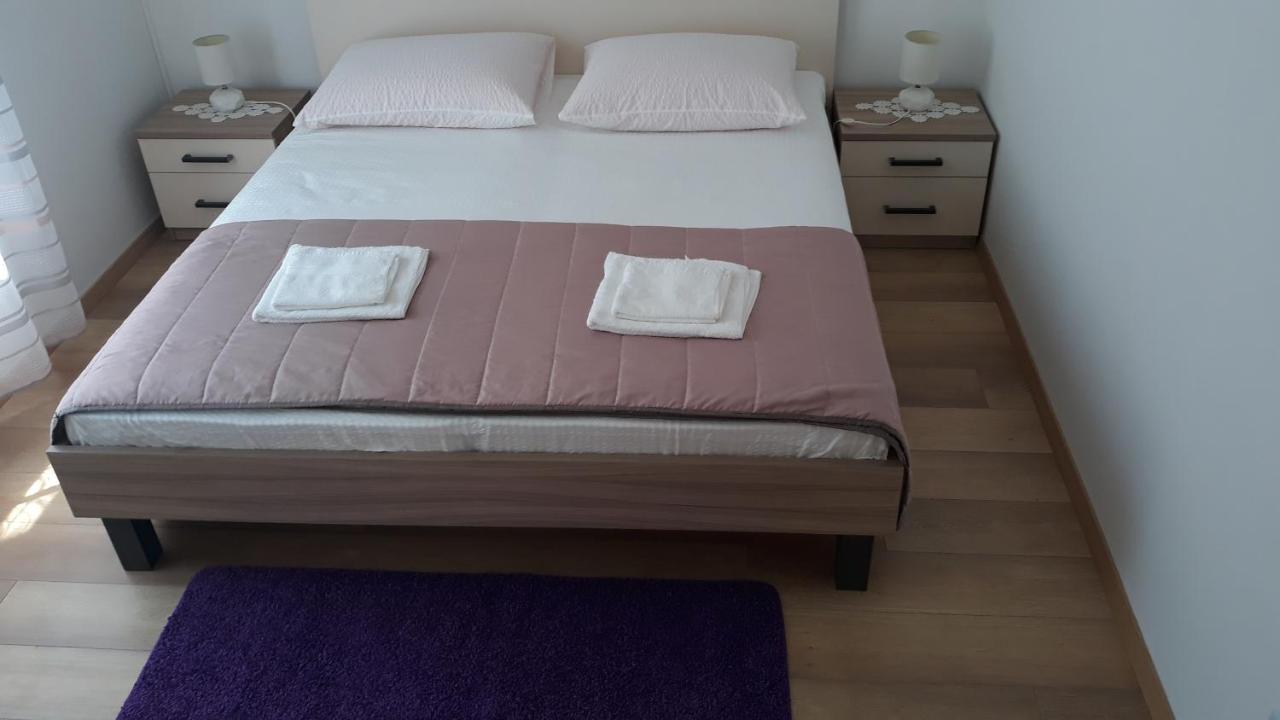 Mini Apartment Petra - Rooms Purple & Green With Kitchen And Garden Dubrovnik Luaran gambar