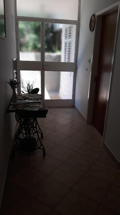 Mini Apartment Petra - Rooms Purple & Green With Kitchen And Garden Dubrovnik Luaran gambar