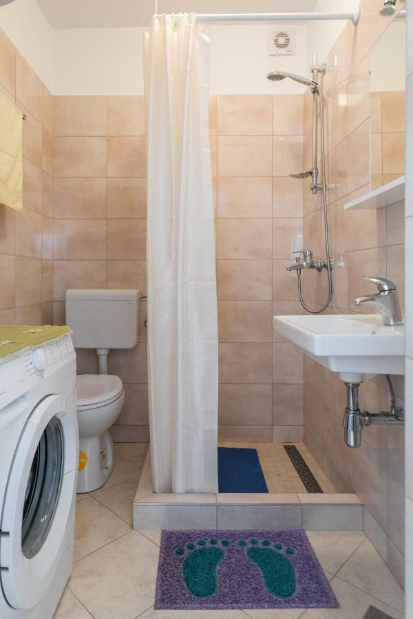 Mini Apartment Petra - Rooms Purple & Green With Kitchen And Garden Dubrovnik Luaran gambar