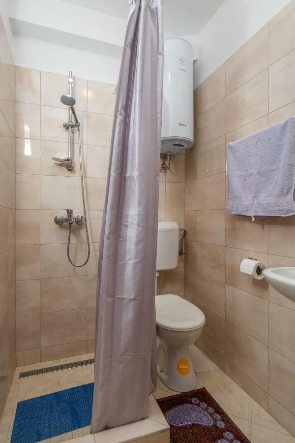 Mini Apartment Petra - Rooms Purple & Green With Kitchen And Garden Dubrovnik Luaran gambar